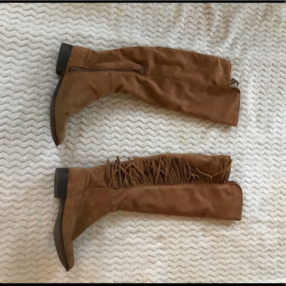 brown boots